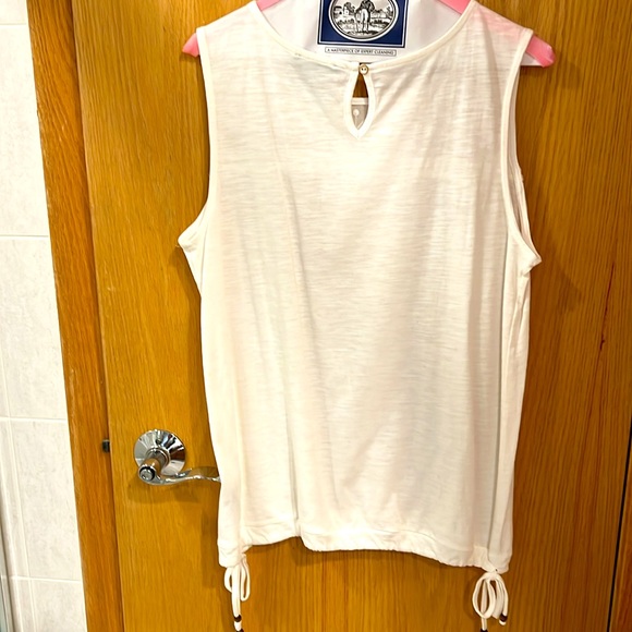 DEMOCRACY TOP LIKE NEW - Picture 5 of 7